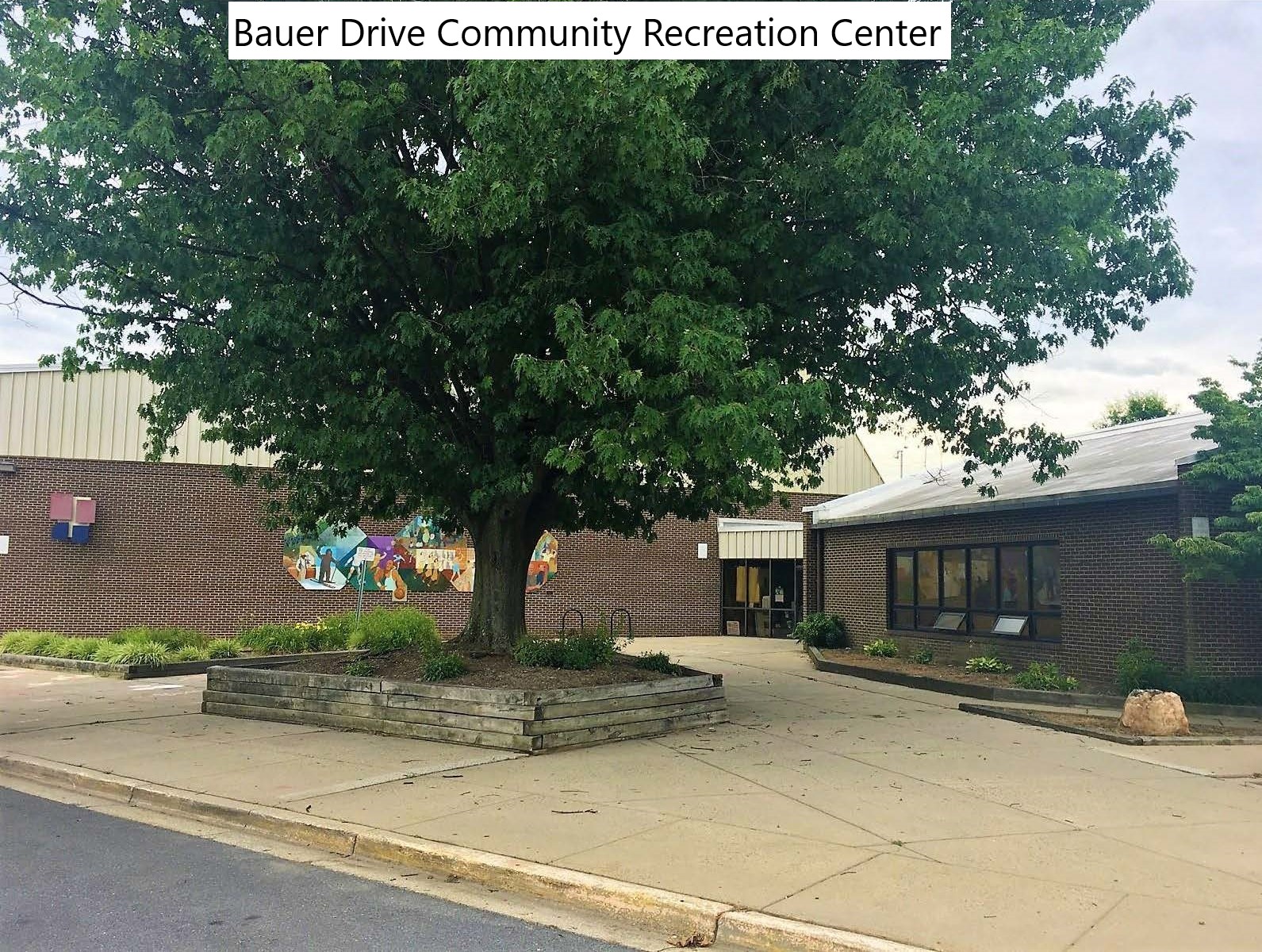 Bauer Drive Community Recreation Center 