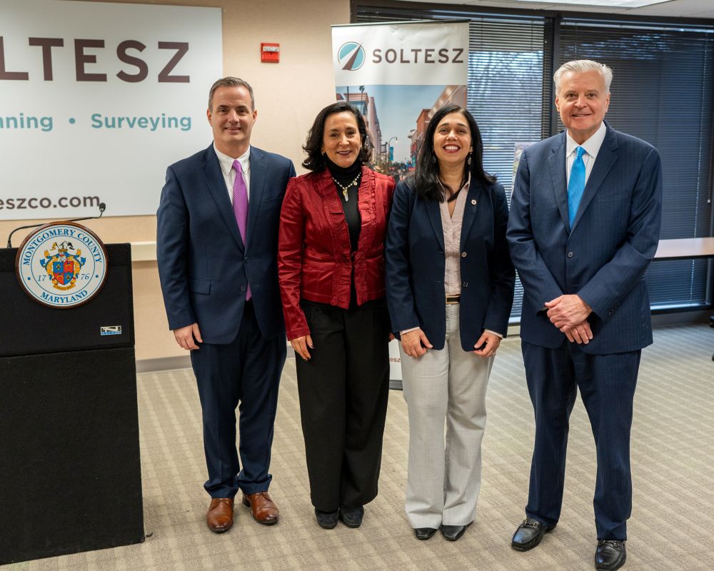 Press conference on the Jobs Creation Act ZTA.