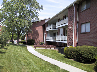 Apartment Rental Guide photo of Amherst Apartments in Silver Spring